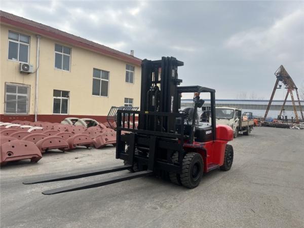 Quality Diesel Forklift 7000KG CPCD70 Forklift 7 Ton Forklift for sale