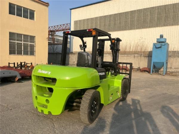 Quality Diesel Forklift 7000KG CPCD70 Forklift 7 Ton Forklift for sale