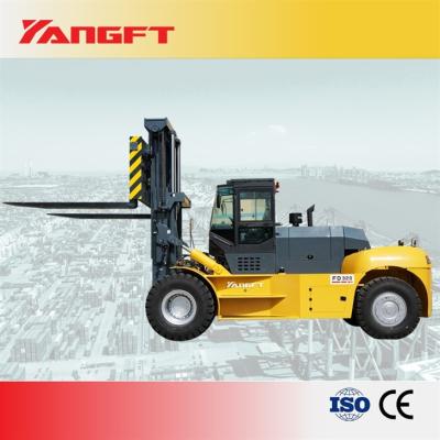 China 32 Tons Diesel Powered Forklift For Construction Garment Shops for sale