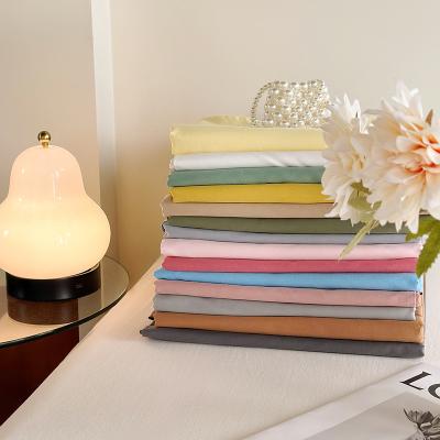 China Cotton puro personalizado 60S 200TC Cama de cama de color sólido 133 * 72 Set de sábanas para el hogar hotel en venta