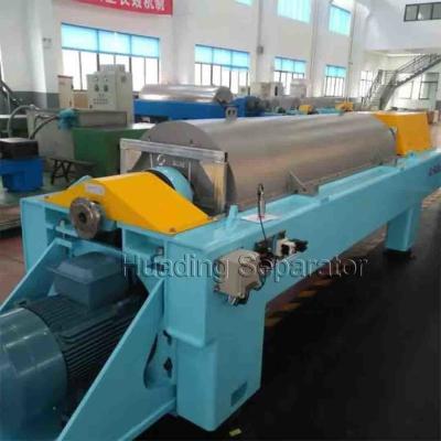 China Automatic discharge  decanter centrifuge for waste water treatment for sale