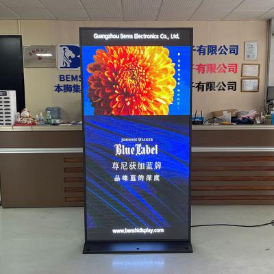 China P2.5 LED Outdoor Waterproof TV Advertising Play Video Electronic Kiosk Digital Signage Poster LCD Display Screen Panel à venda
