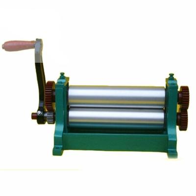 Cina macchina del rullo del laminatoio per lamiere della cera d'api del manuale di 310mm 450mm in vendita