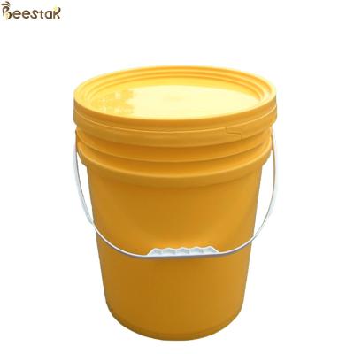 China Equipamento 20L Honey Tank Without Honey Gate Honey Barrel plástico da apicultura à venda