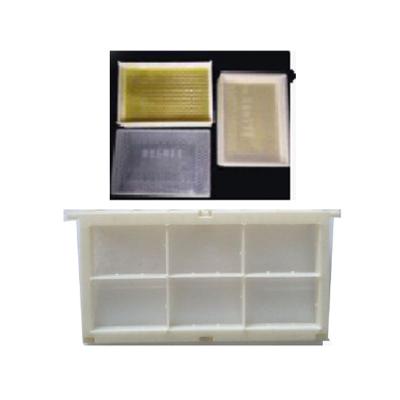 China Plastic Beekeeping Equipment 6 or 12 Comb Honey Boxes With Comb Honey Frame for sale