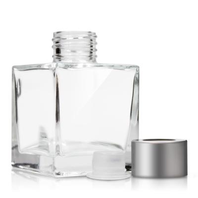 China Custom Made Glass Diffuser Bottles / Square Clear Crystal Perfume Bottle for sale