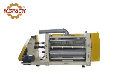 Chine Fabrication de papier ondulé de protecteur de bord 2500mm chauffage au mazout de machine de gifle simple à vendre