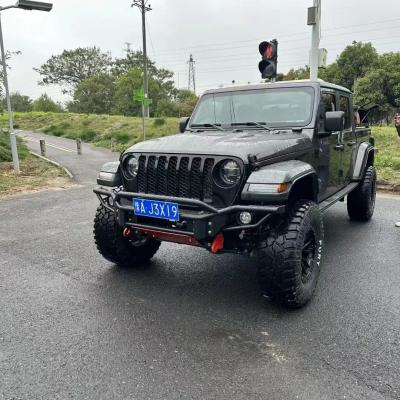 China Offroad 4x4 Steel Heavy Front Bumper For Jeep Gladiator JK JL for sale