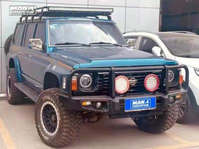 China 4x4 Nissan Patrol Y60 Front bumper Bull Bar For compatible winch for sale