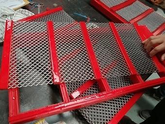 China Abertura alta do poliuretano 1.5mm-45mm do plutônio da malha da limpeza de auto da resistência de desgaste à venda