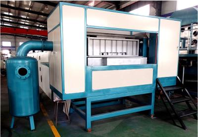 Chine 32 moules 12 fait face à l'oeuf chaud Tray Machine de la presse 3000pcs/H à vendre