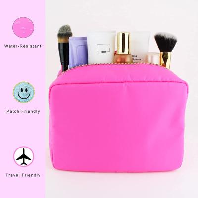 China Large Makeup Bag - Travel Toiletry Bag For Women - Pink Makeup Bag - Large Makeup Pouch - Nylon Cosmetic Pouch Bag for sale