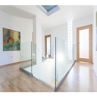 Cina Pavimentazione delle balaustre del vetro temperato dei semi/fissato al muro Frameless in vendita