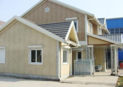 中国 ISO 3834の耐震性のプレハブの鋼鉄家、耐火性の住宅の鉄骨フレームの構造 販売のため