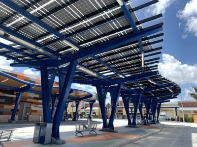 Chine Cadre en aluminium des panneaux solaires T5 double en verre photovoltaïque de l'auvent BIPV à vendre
