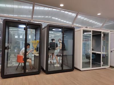 China Vierta las casas prefabricadas caseras de la oficina de la VAINA de teléfono de un apartamento miniatura de la cabina en venta