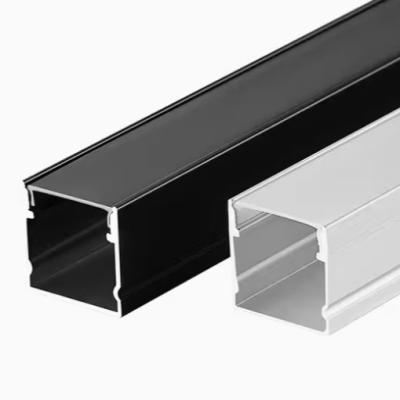 China PMMA Opal Matte Diffuser Option1 Good Thermal Conductivity Aluminium LED Strip with 1 à venda