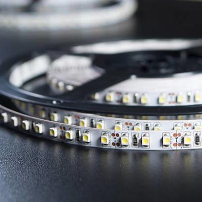 China SMD5050 alumínio LED luzes de tira A solução de iluminação definitiva para o seu negócio à venda