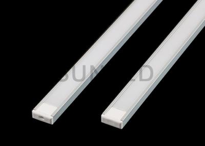 China Lámparas de banda de aluminio de plástico duro LED DC 12v SMD2835 longitud personalizada en venta