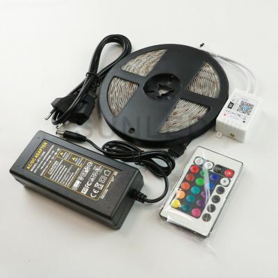China IP65 Waterproof DC24V Smd Flexible LED Strip Light 60leds Battery Powered for sale