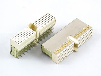 China 2mm A datilografam a conectores métricos duros o conector de alta velocidade de Futurebus à venda