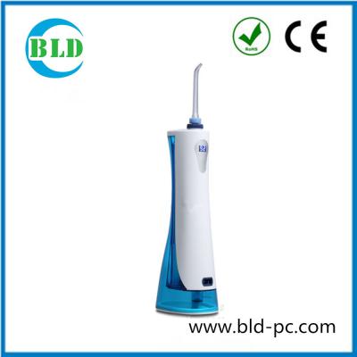 China Hydro floss water jet oral system flosser Rechargeable Battery 4 Nozzles 220ML Volume with ISO , CE for sale