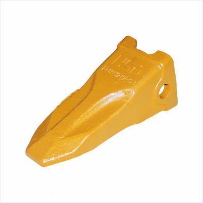 China daewoo dientes de cubo y adaptador cincela de roca 2713-1219 RC para 290LCV SOLAR piezas de repuesto dientes de cubo en venta