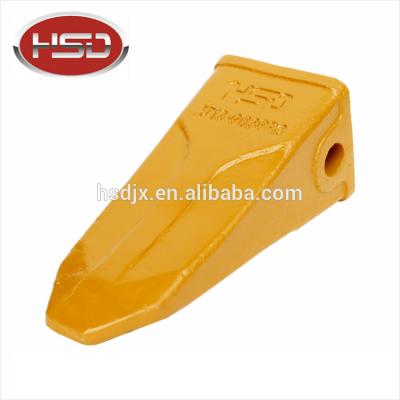 中国 Doosan parts excavator parts case excavator bucket teeth point bolt on bucket tooth bucket tip DH280 2713-9038RC 販売のため