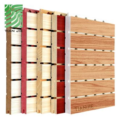 中国 Tianjie Fireproof and Eco-Friendly Acoustic Panels Fireproof Acoustic Wall Wooden Grooved Slat Acoustic Panels for Theater 販売のため