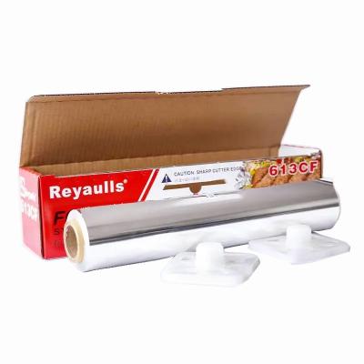 China Food Grade Kitchen Cooking Aluminum Foil Roll With Plastic Holder Metal Blade for sale