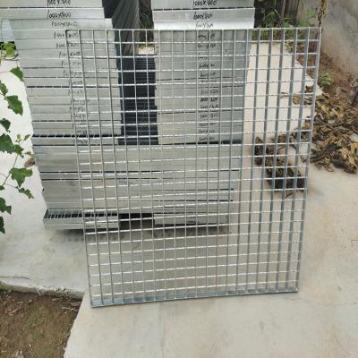 China Powder Coating Walkway Drain Channel And Grate Q235 for sale