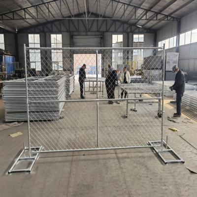 China Los puntales de acero galvanizados sumergidos calientes de la barandilla de carbono 45m m soldaron con autógena junta de rótula en venta