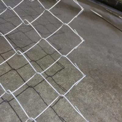 China Height 1.8m Chain Link Fence 60X60 1.8X25m Chain Link Fence secure Chain Link Fence for sale