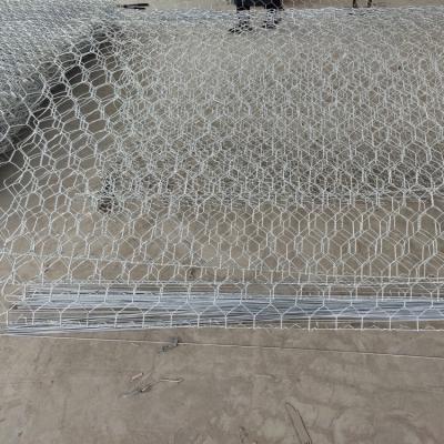 Chine Straight Cut Rock Filled Gabion Wire Mesh 0.5-2.5m Roll Width For Roadside Protection à vendre