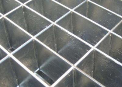 China Skid Resistant Press Lock Steel Grating / Industrial Metal Floor Grates for sale