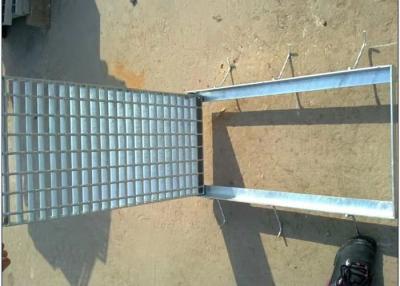 China Non Skid Welding Grating Trench Cover , Metal Driveway Drainage Grates for sale