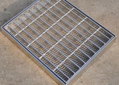 China Walkway Trench Drain Covers Stainless Steel 6mm Twist Steel Cross Bar for sale
