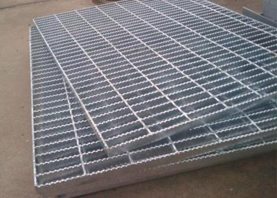 China 1100*6000mm Serrated Steel Grating , Floor Forge Walkway Steel Grating for sale
