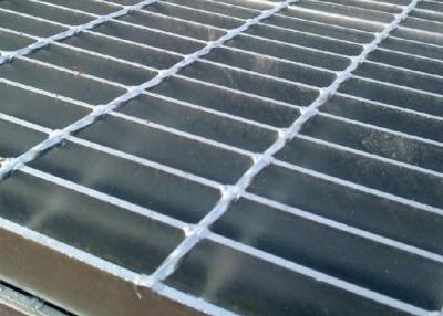 China Industrial Galvanized Walkway Grating For Security Platform 325/30/50 for sale
