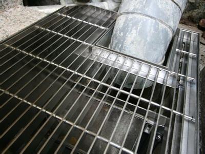 China Platform 30x50mm 5mm Stainless Steel Bar Grating for sale