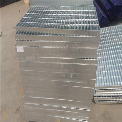 China Hot Dip Galvanized/ Stainless Steel /Aluninum Heavy Duty Steel Bar Grating With Customized Platform Stair Treads for sale