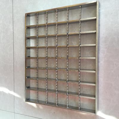 China Q235 Mesh Platform HDG Walkway Steel Grating Panel for sale