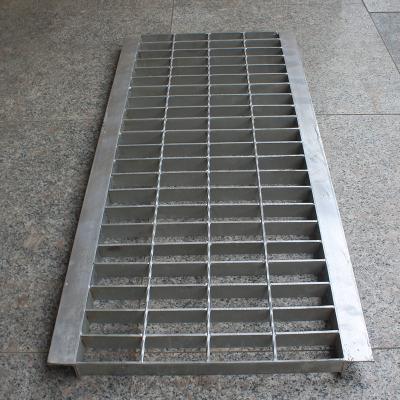 China Hot Dipped Galvanized Steel Channel Drain Grate Cover With Angle, Industry Steel Grating for sale