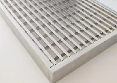 China 5mm Thckness Deep Overflow Stainless Steel Drainage Grating For Swimming Pool Or Stair Treads for sale