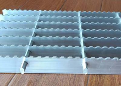 China Metal Platform Plain Shape Aluminum Bar Grating 6063 Alloy for sale