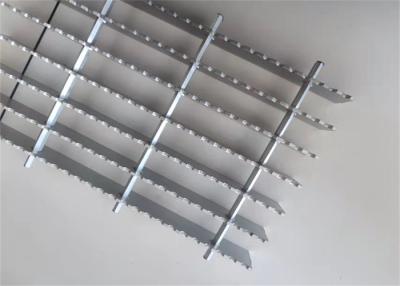 China 6063 T6 Material Aluminum Bar Grating Walkway Serrated Catwalk Platform for sale