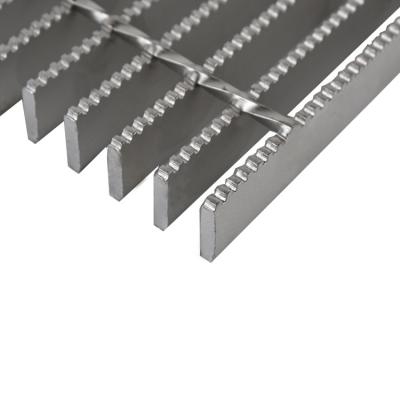 China Heavy Duty Metal 304 Stainless Wire Grates Serrated Drainage Covers for sale