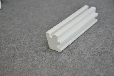 China Plastikschwelle Mosing-Blatt-bunte Vinylstrangpressverfahren-dekorative Bretter zu verkaufen
