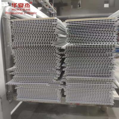 Chine Fabricant Low Cost Glossy d'usine imprimant le panneau de mur de PVC décoratif pour la décoration de mur de Chambre à vendre