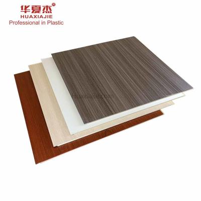 China 2800*600*9mm Wpc Wall Panel For Home Decoration 290*9mm for sale